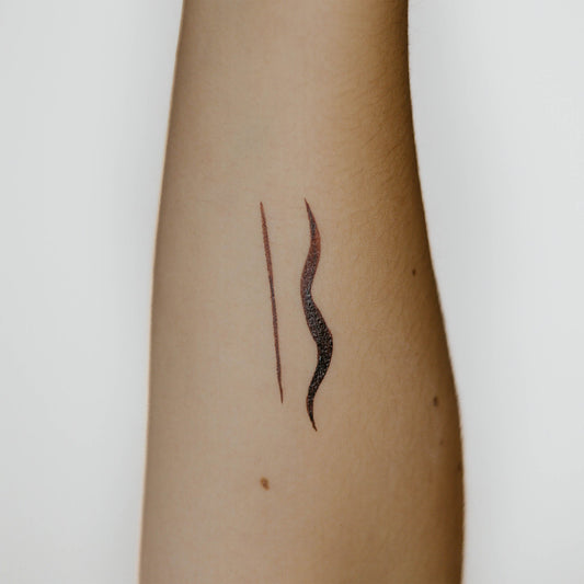 Brown Baddie Eyeliner