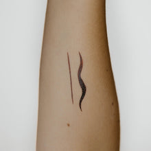 Load image into Gallery viewer, Brown Baddie Eyeliner