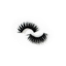 Load image into Gallery viewer, Reusable Faux Mink Fancy Lashes
