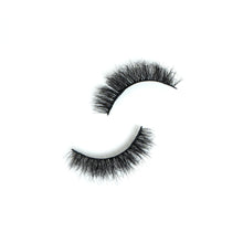 Load image into Gallery viewer, Reusable Faux Mink Sol Lashes
