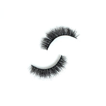 Load image into Gallery viewer, Reusable Faux Mink Sol Lashes